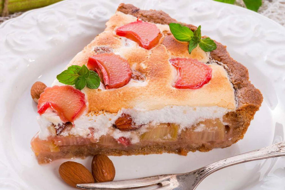 Rhabarber-Baiser-Kuchen