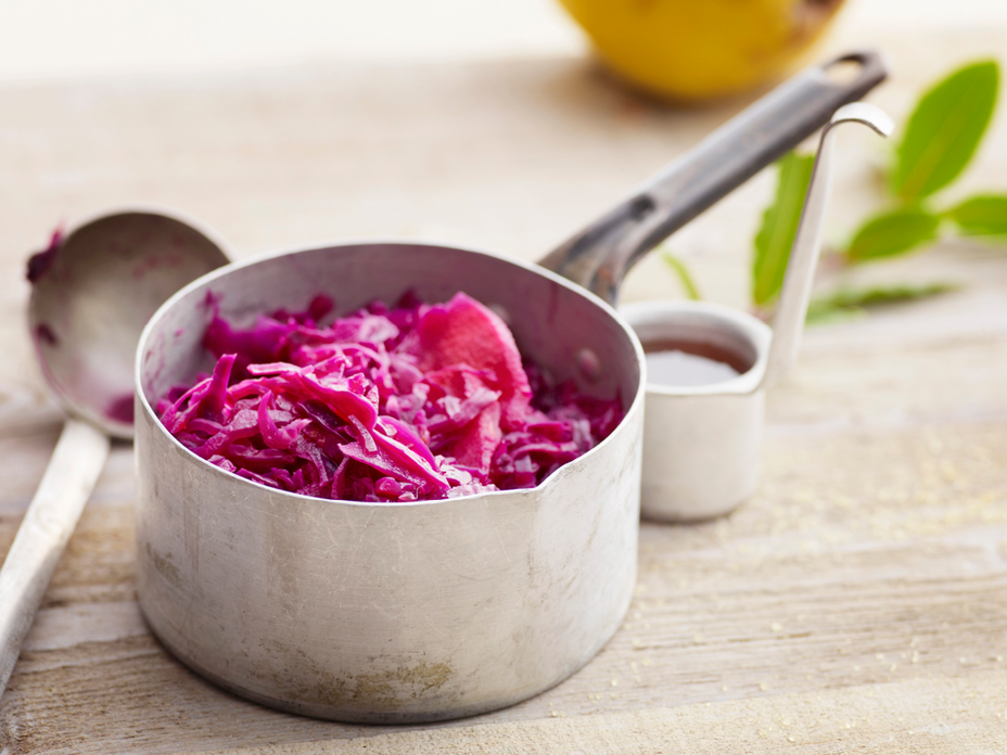 Topf mit Rotkohl