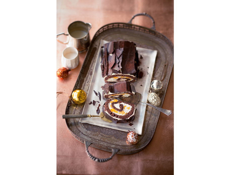 Schokorolle mit Mango-Mascarpone-Creme