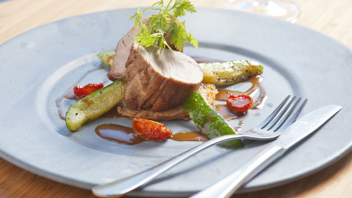 Schweinefilet mit Thymianjus und Rösti