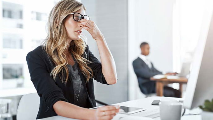 5 Angewohnheiten, die schlecht für Ihre Augen sind