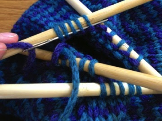 Step 19 Strickanleitung Ringelmütze