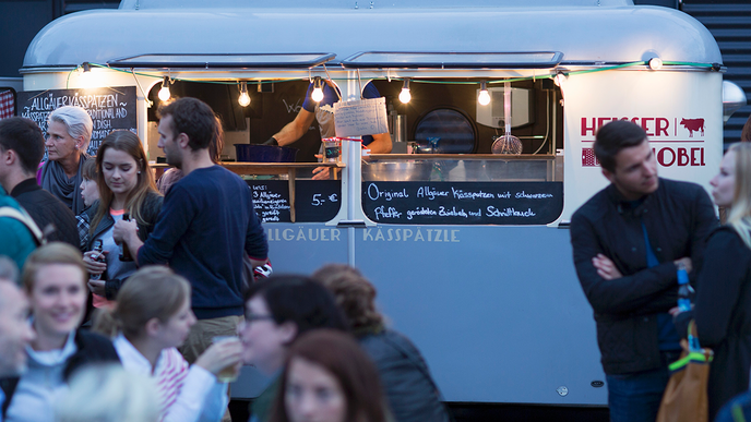 Streetfood-Märkte: Snacks aus dem Foodtruck