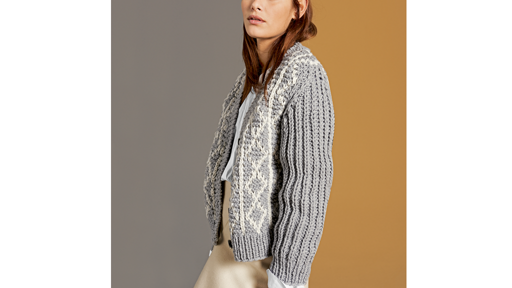 Weiche Rippenmuster-Strickjacke