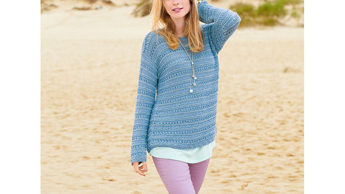 Strickanleitung für eisblauen Strickpullover mit Rippenmuster 