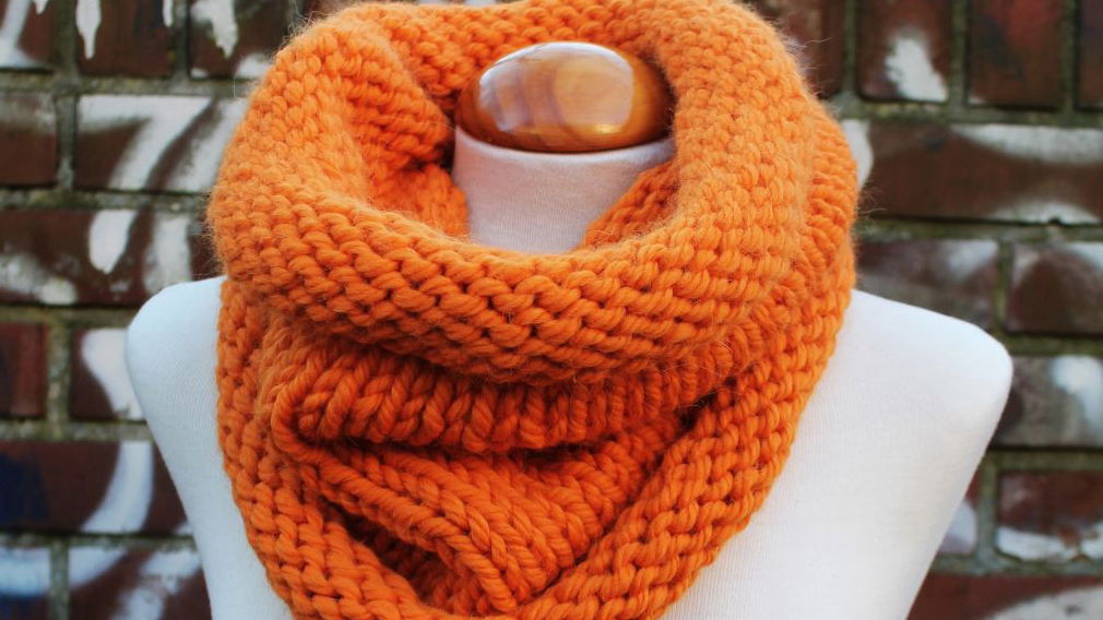 Anleitung: Loop aus dicker Wolle stricken