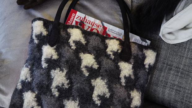 Modische Pepita Stricktasche