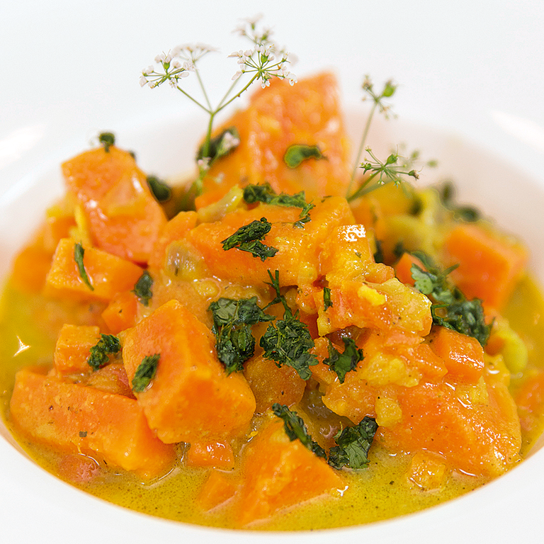 Suesskartoffel-Kokos-Curry