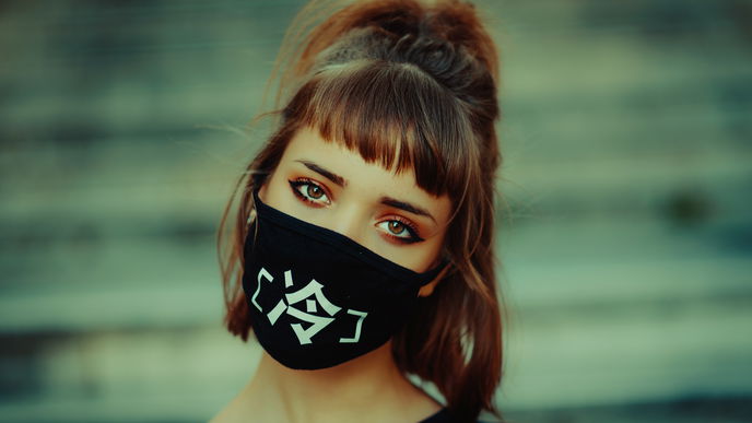 Make-up und Mundschutz: Die wichtigsten Tipps