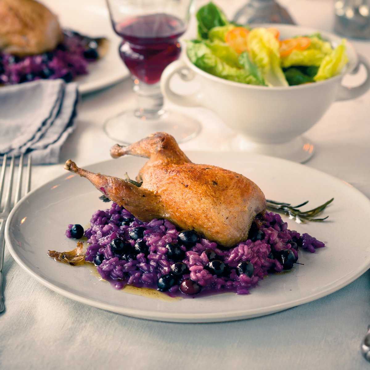 Wachteln auf Blaubeer-Risotto