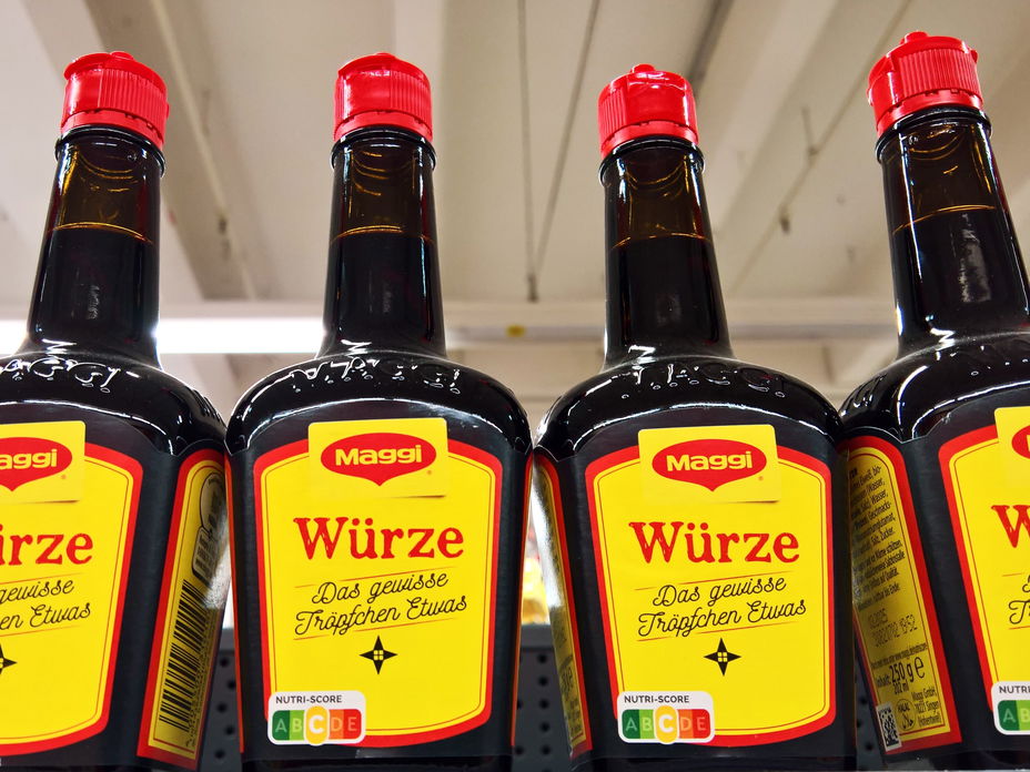 Altglas oder Restmüll? So entsorgen Sie die leere Maggi-Flasche richtig