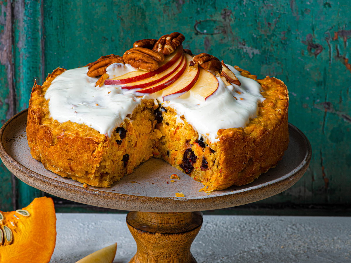 Kürbis-Apfelkuchen mit Haferflocken
