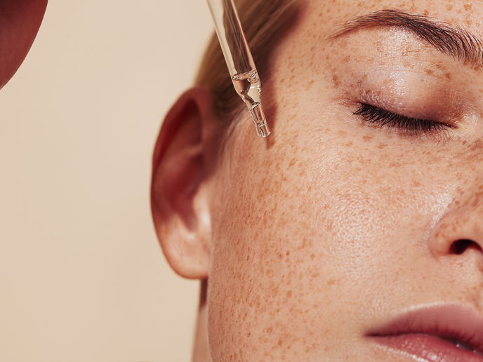 Apotheken-Skincare unter 20 Euro: Die besten Produkte für jeden Hauttypen