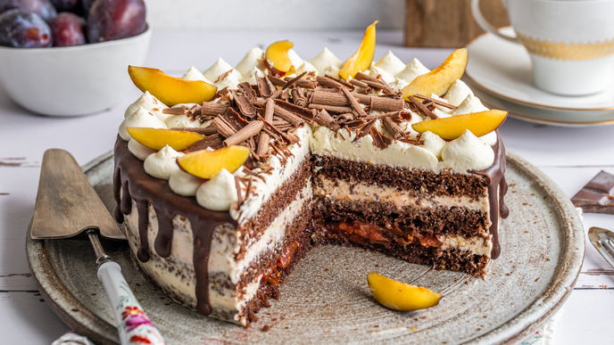 Rezept für kleine Zwetschgen-Schokotorte: Dieser Kuchen-Traum versüßt uns den Spätsommer